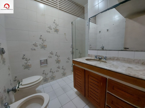 Imagem 11 de 23 de Amplo Apartamento À Venda Frente Praia Das Pitangueiras - Ap06070 - 69925266