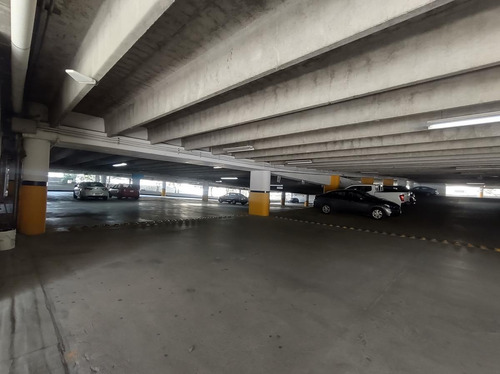 Imagen 18 de 22 de Oficina En Renta Torre Kyo Gomez Morin San Pedro Garza Garcia Planta Baja