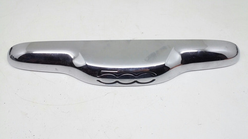 Friso Tampa Traseira / Suporte Luz De Placa Fiat 500