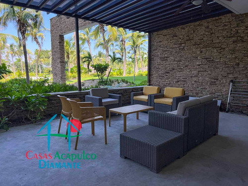 Cad La Isla Emerald H1. Terraza Con Vista A Las Áreas Comunes