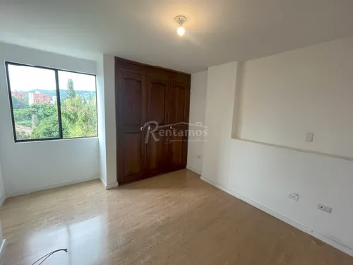 Apartamento En Venta En El Poblado. Cod V776129