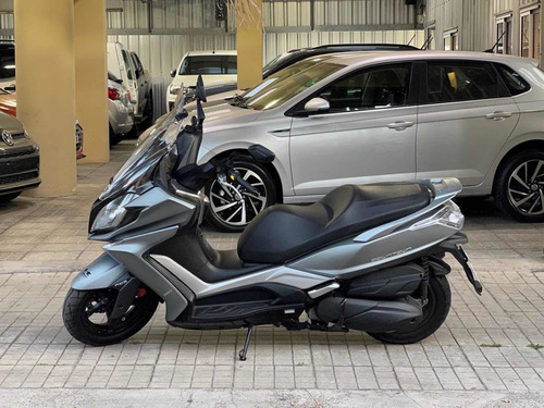 Imagen 2 de 18 de Kymco Downtown 350 /// 2021 - 5.000km