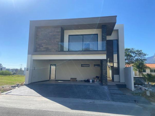 Casa En Venta Valle De Cristal Carretera Nacional Monterrey