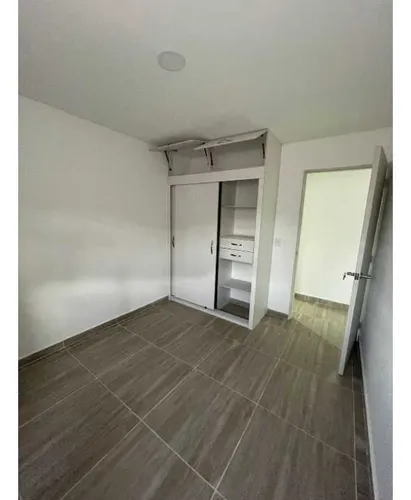Vende Apartamento En Ríonegro 72 Metros Con Parqueadero U/cerrada Ch