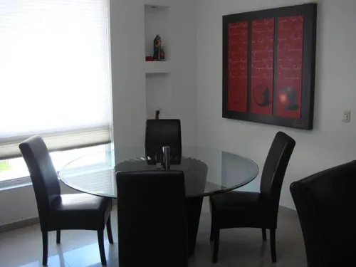 Casa Amplia En Venta En Cumbres 6º Sector D Monterrey