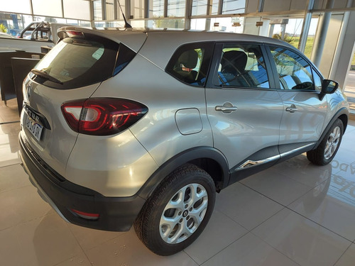 Renault Captur 2.0 Zen 2017 // 4632025