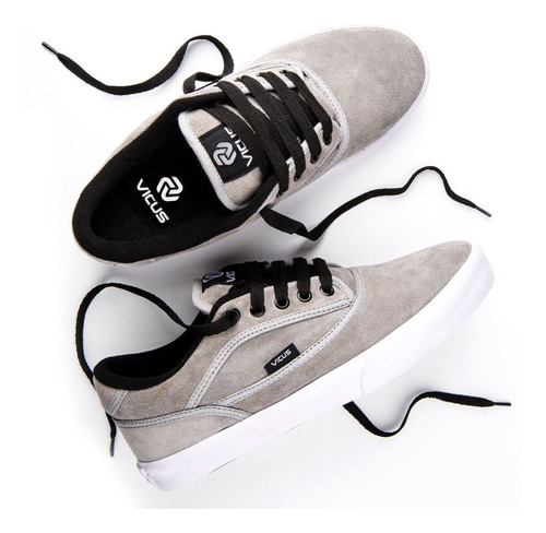 Imagen 3 de 6 de Zapatillas Vicus Genesis Gamuza Gris