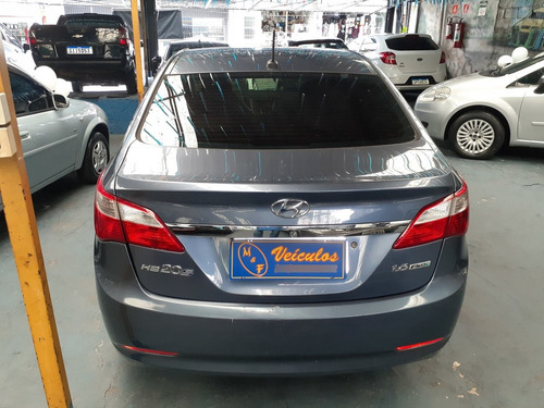 Imagem 4 de 10 de Hyundai Hb20s 2015 1.6 Comfort Style Flex 4p