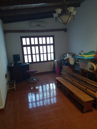 Imagen 7 de 12 de Casa Amplio En Las Brisas De Cua