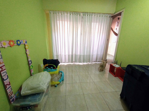Casa 3 Ambientes Villa Luzuriaga Venta Mas Departa