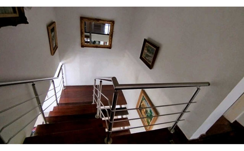 Casa En Venta Urb El Placer 5h/6b/3p Piscina