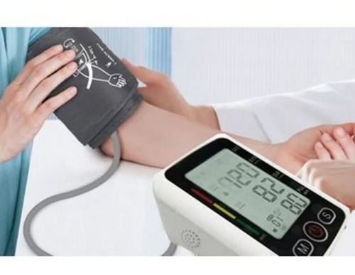 Imagen 1 de 3 de Tensiómetro Digital Brazo Presión Arterial Voz + Estuche