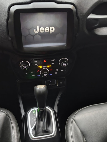 Jeep Renegade 1.8 16V FLEX LONGITUDE 4P AUTOMÁTICO