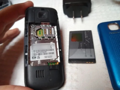 Nokia 2690 Bluetooth, 0.3 Mp - Solo Funciona En Vivo - (Usado)
