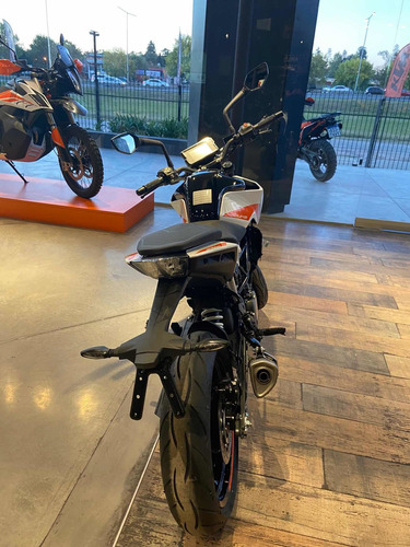 Duke 390 Solo Blanco Y Entrega Inmediata - Gs Motorcycle