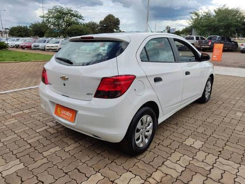 Imagem 7 de 15 de Chevrolet Onix 1.0 Mpfi Joy 8v Flex 4p Manual