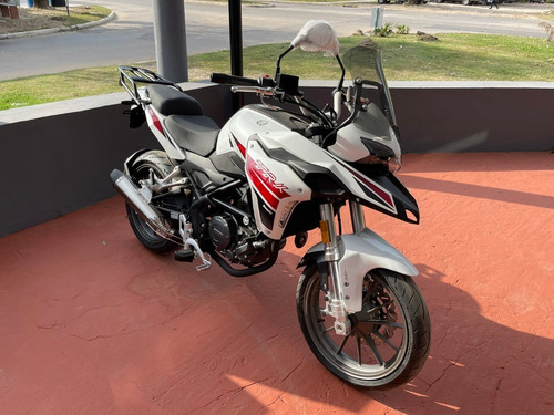 Imagen 14 de 16 de Benelli Trk 251 - Entrega Inmediata - Envio A Todo El Pais