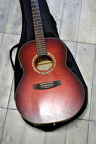 Guitarra Electroacústica Art & Lutherie Folk Spruce By Godin Coral Diestro Wengué (Usado)