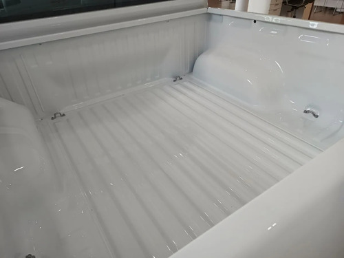 Imagen 10 de 16 de Volkswagen Amarok Trendline 4x2 Tdi 140 Cv Entrega Ya !!!cm