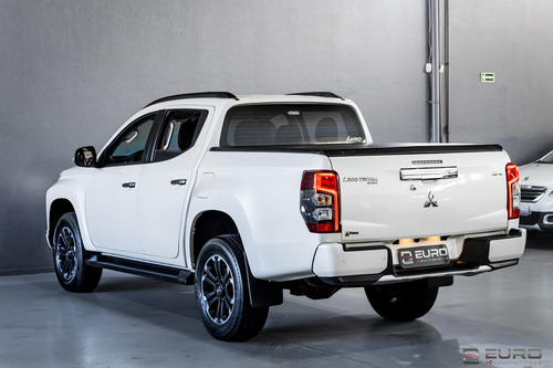Mitsubishi L200 Sport HPE 2.4 CD Diesel Aut.