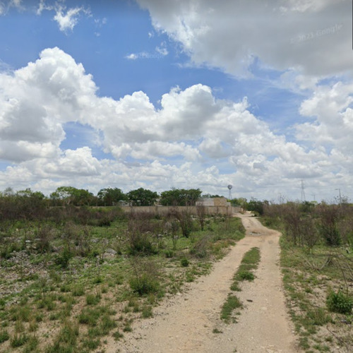 Terreno En Venta En Temozón Nte A Una Cuadra De Residencial Artisana
