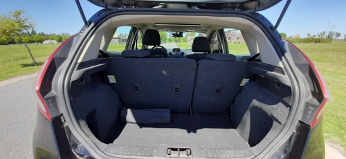 Ford Fiesta Kinetic Desing Se Plus