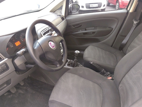 Imagem 8 de 8 de Fiat Punto Attractive 1.4 Flex Manual