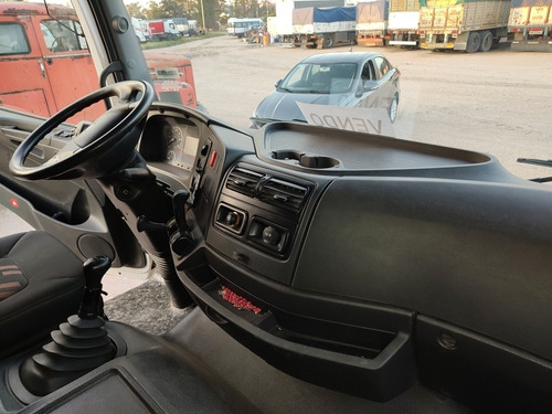 Imagen 12 de 19 de Mercedes Benz Atego