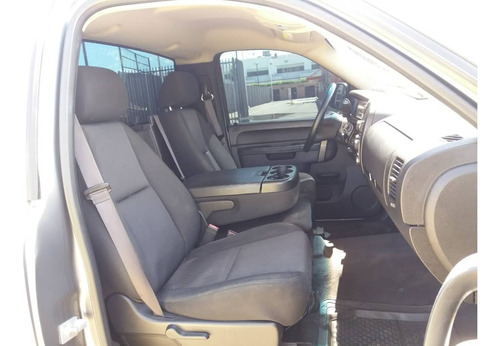 Imagen 11 de 14 de Chevrolet Silverado Lt 4x4