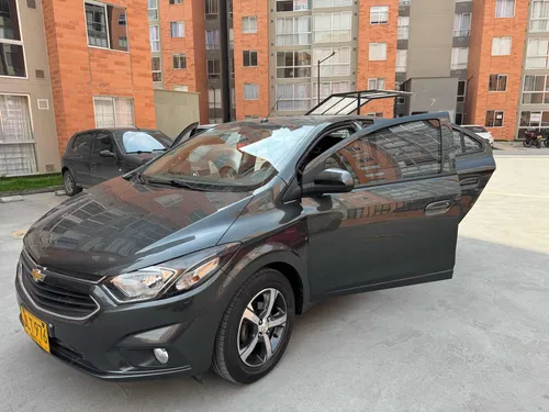 Chevrolet Onix 1.4 Ltz 5 p