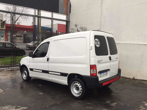 Peugeot Partner 1.6 Hdi ( Furgón Confort 2018 )