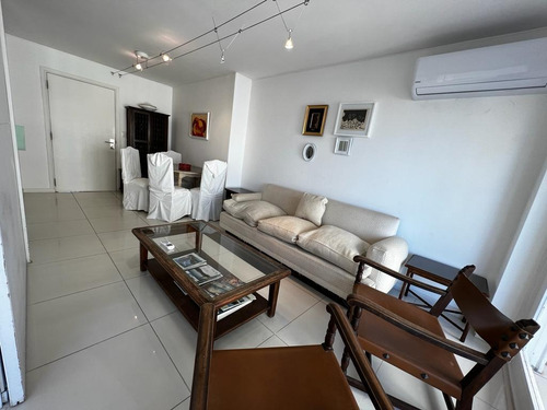 Imagen 6 de 28 de Excelente Departamento . Dos Ambientes, En Peninsula. Punta Del Este. Esquina Gorlero Y 21. La Pagina No Me Permite Poner La Direccion Exacta En Ubicacion.