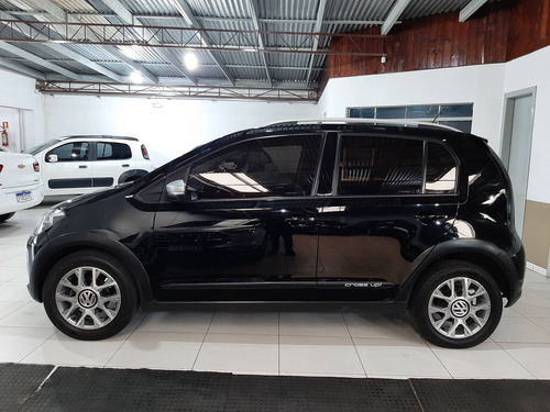 Imagem 5 de 15 de Volkswagen Cross Up 1.0 12v Flex 4p Automático Roda Som Usb