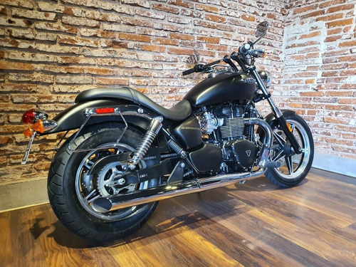 Imagen 3 de 15 de Triumph Speedmaster 900 Unica !! Solo 1.800 Km !! Bamp Group