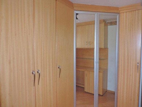 Apartamento De 2 Quartos Para Venda - Vila Augusta - Guarulhos - Izm9c80-40064
