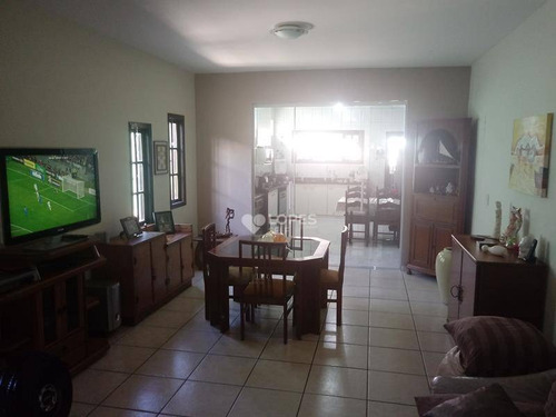 Imagem 2 de 18 de Casa Com 4 Dormitórios À Venda, 246 M² Por R$ 600.000,00 - Itaipu - Niterói/rj - Ca15747