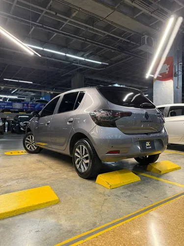 Renault Sandero 1.6 Zen