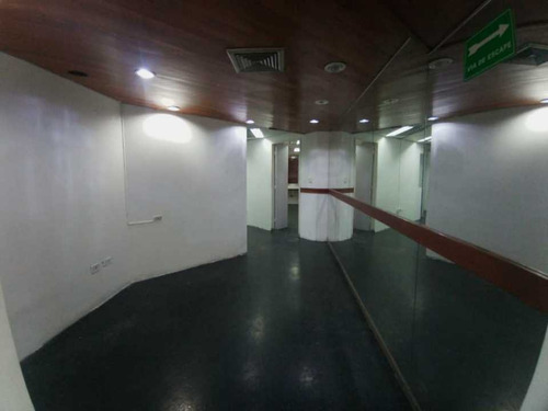 Imagen 5 de 15 de Se Alquila Oficina Av. Fco. Solano 281mt2