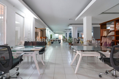 Atención Inversionistas, En La Yaguara Se Vende Excelente Edificio Tipo Galpón Industrial -af