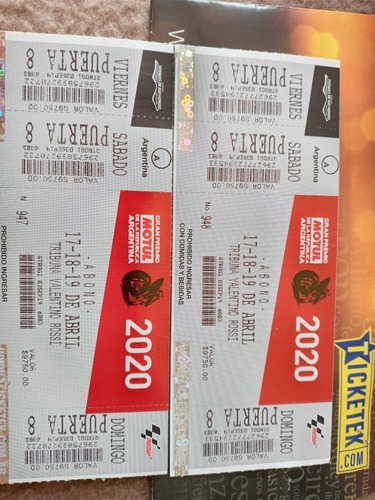 Imagen 3 de 5 de Par De Entradas Motogp (tribuna Valentino Rossi)