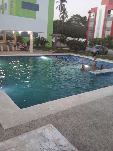 Imagen 1 de 14 de Dpto Completo Frente A La Alberca. Restaurantes, Y Centros Comerciales. La Playa La Tendrás A Solo 12 Min De Puerto Marquez