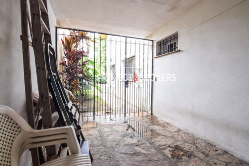 Hermosa Casa En Venta En Castelar Norte