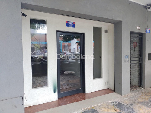 Edificio En Block En Venta En Moreno, G.b.a. Zona Oeste