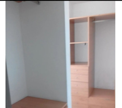 Imagen 7 de 10 de Depto 2 Amb Al Frente 50 M2 - ¡ Amplio Balcon ! - San Justo Centro