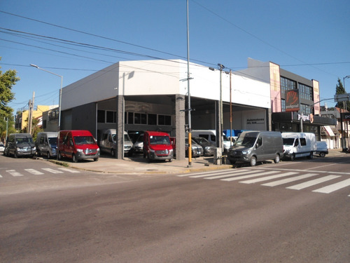 Imagen 10 de 10 de Mercedes Benz Accelo 815 Con Caja Metalica 2019