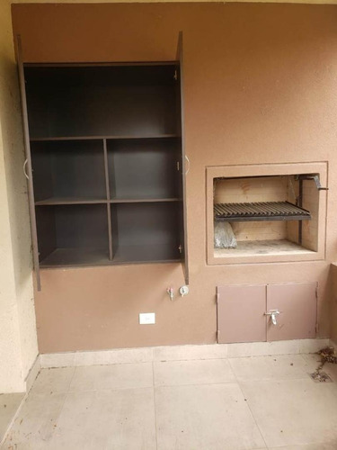 Excelente Departamento De 3 Ambientes En Villa Del Lago