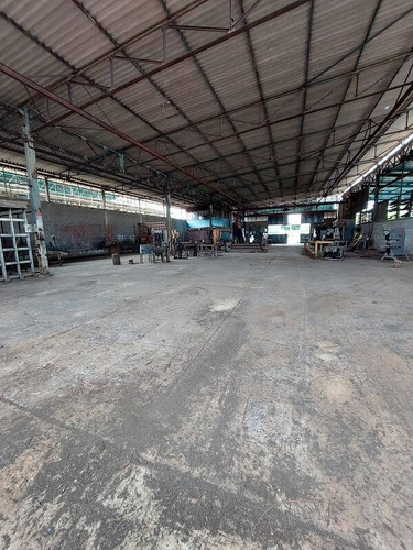 223372 Am* Venta De Terreno Con Galpones En Puerto Cabello