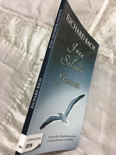 Juan Salvador Gaviota Autor Richard Bach Editorial Zeta (Usado)