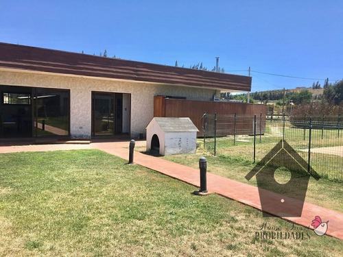 El Peumo, Limache, 5d 5b, 280/5200m2