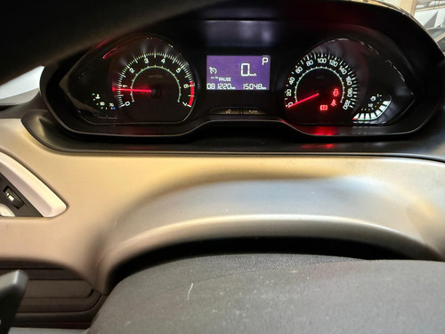 Peugeot 2008 allure tiptronic Aut 1.6